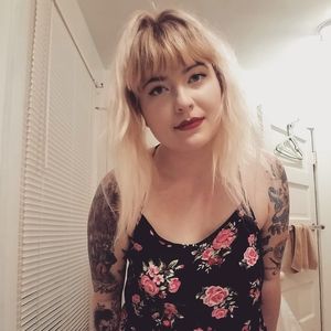 Meet your Posher, Deborah